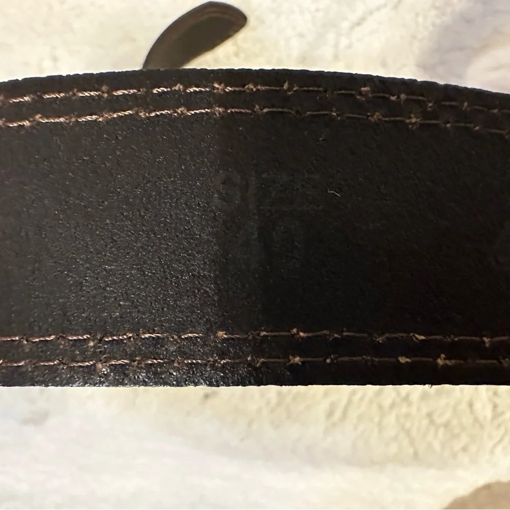 Dickies Men’s Brown Genuine Leather Casual Brown Belt Size 40